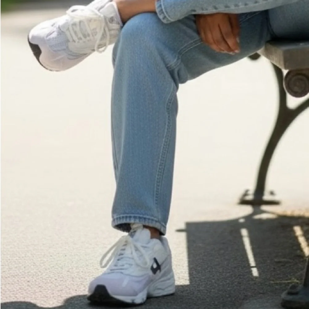 New Balance 1000 Grey White Abzorb Running Shoes Sneakers 6.5Y or 8 Women's - Picture 2 of 8